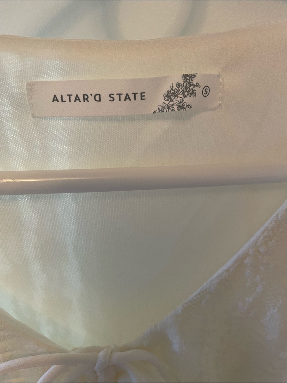 Altar'd State Cream Lace-Texture Tie-Front Crop Top - Picture 2 of 3